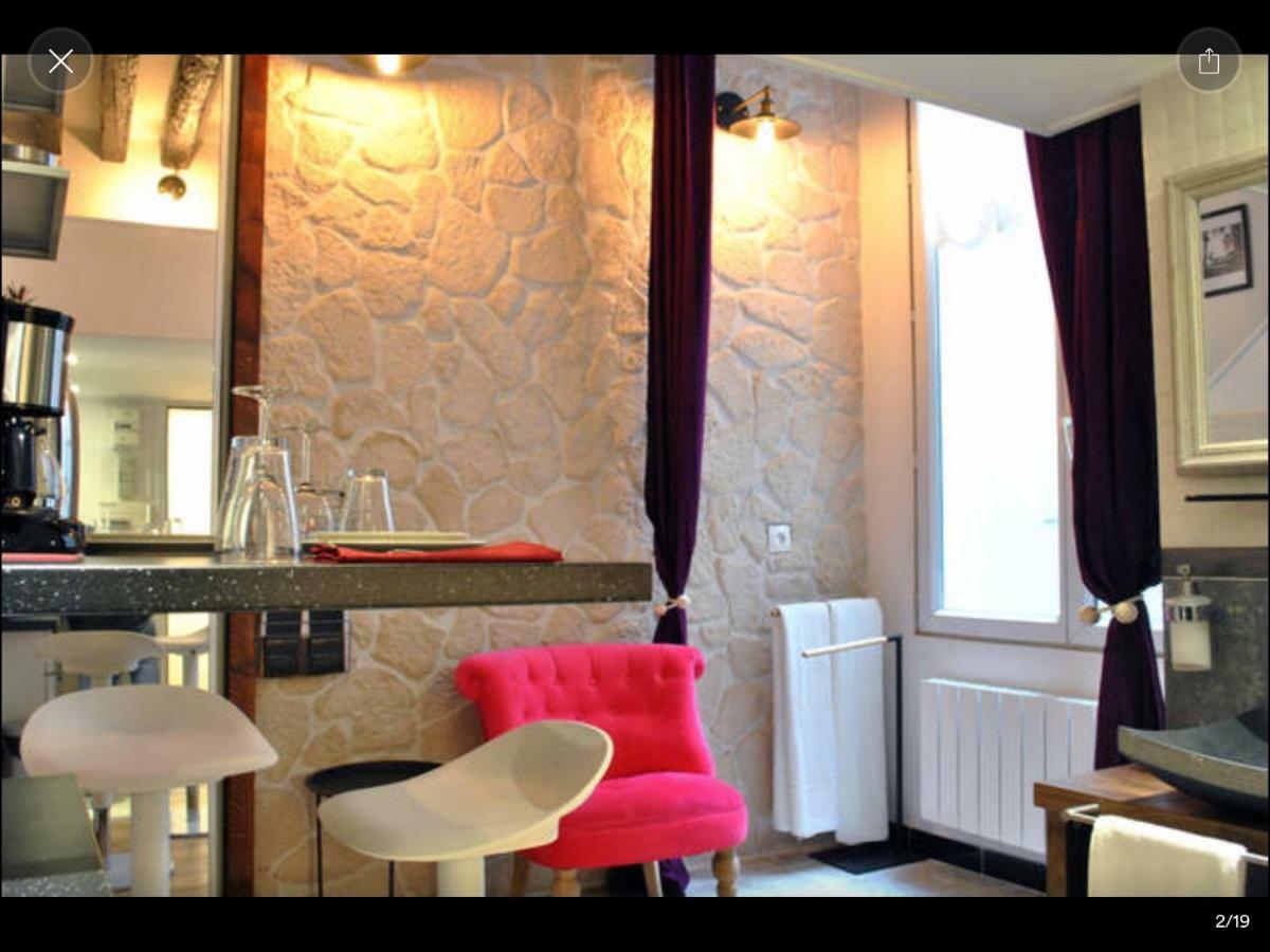 Cosy Marais Paris Lägenhet Exteriör bild